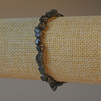 Bracciale in Obsidiana Solare grezza, pietra naturale non lavorata, perline sfaccettate, diametro 6 mm +/-, lunghezza 18 cm +/- (elasticizzato)