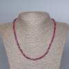 Collana in rubino naturale tagliato a cubo, diametro di circa 4 mm +/-, lunghezza 45 cm +/- con chiusura