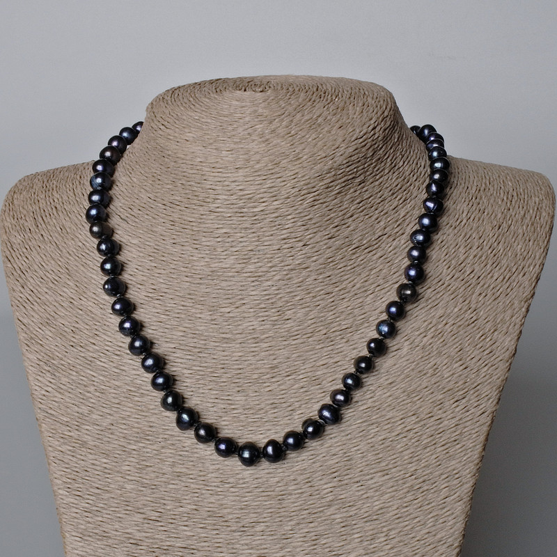 Collana di perle nere d'acqua dolce, diametro 8 mm e 5×7 mm, lunghezza 44–45 cm ±