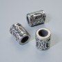 Componente per perline «runa scandinava», diametro 13×10 mm ±, foro da 6 mm, colore metallico argentato, 1 pz