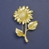 Spilla-pendente Girasole 55×35 mm ± metallo dorato