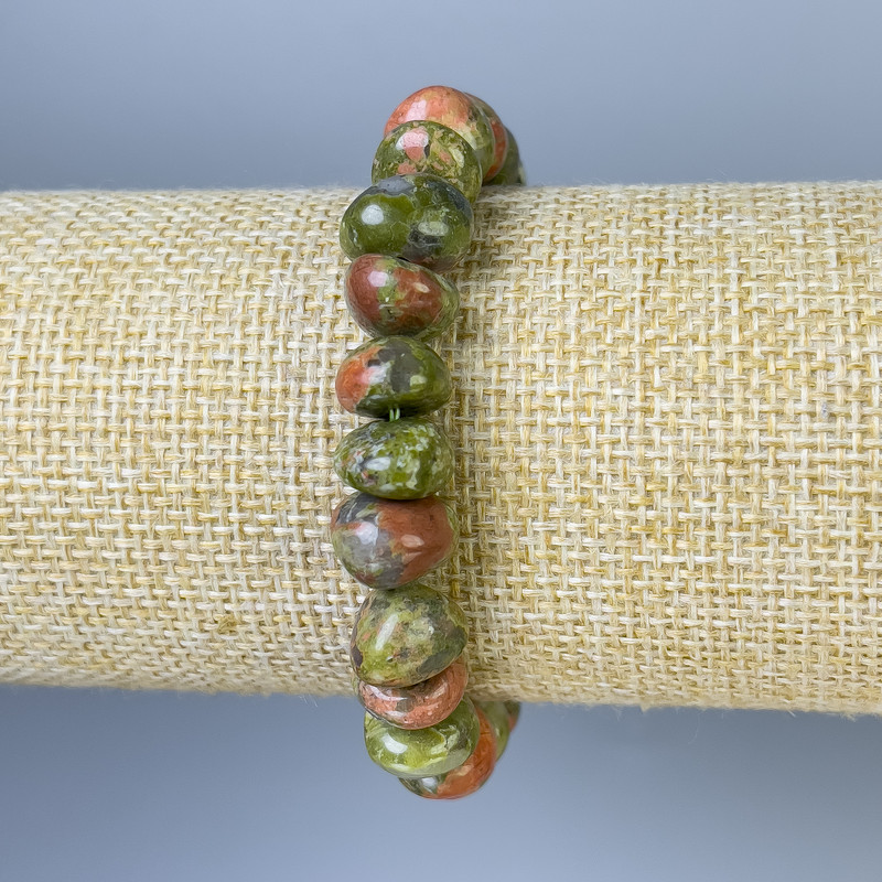 Bracciale diaspro Heliotop levigato, diametro 10×7 mm ±, lunghezza 18 cm ±, elastico