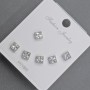 Orecchini a perno con strass bianchi, metallo argentato, 5 mm ±