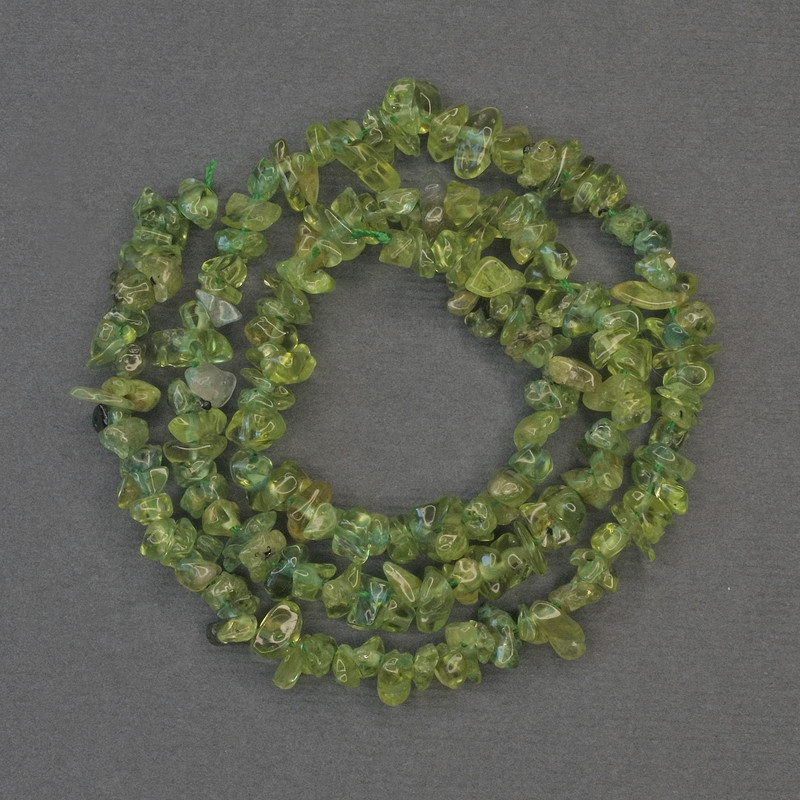 Perline di crisolite granuli, diametro 5x3 mm ± su filo, lunghezza 40 cm+