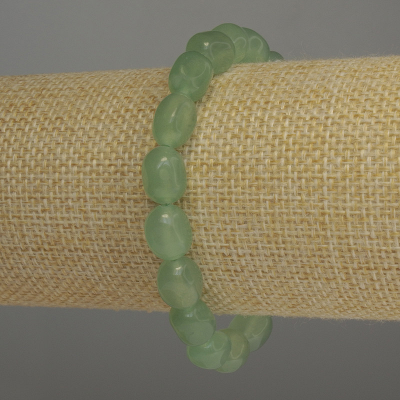 Bracciale in nefrite levigata, diametro 11x8 mm, lunghezza 18 cm elastico