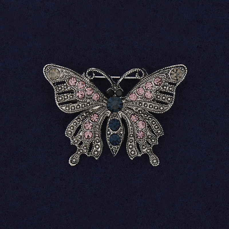 Spilla a forma di farfalla con strass, metallo argentato, 41×30 mm +