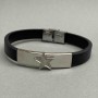 Bracciale di colore nero con chiusura e inserti metallici, lunghezza 21 cm+