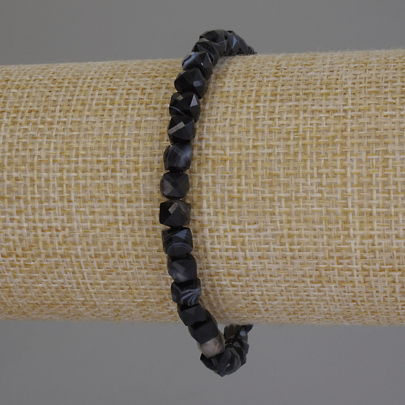 Bracciale in agata tagliata a cubi, 5×5 mm, lunghezza 18 cm ±, base elastica