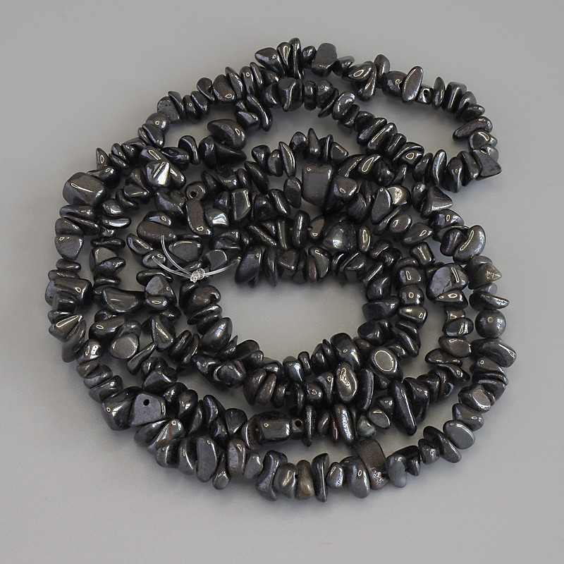Perline di ematite chip, diametro 4-10×2-5 mm, lunghezza 78 cm circa su filo