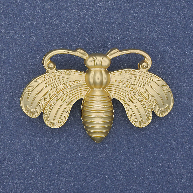 Spilla farfalla, colore oro opaco, metallo dorato, 50x33 mm+
