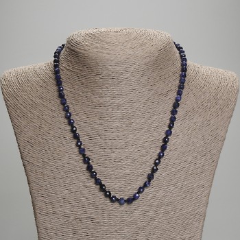 Collana in sodalite con cubi sfaccettati, diametro 4,5×4 mm, 55 mm ±, lunghezza 45 mm ±, con chiusura