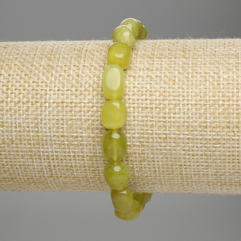 Bracciale in giadeite levigata, perline diametro 9-12×8 mm, lunghezza 18 cm ±, base elastica