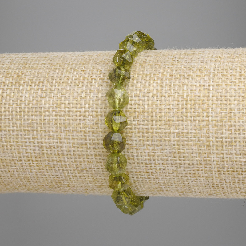 Bracciale in crisolite sfaccettato 18 cm