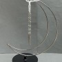 Supporto a mezzaluna per sfera 24×17 cm ± diametro delle gambe 10 cm ± lunghezza catena 16 cm ± metallo argentato