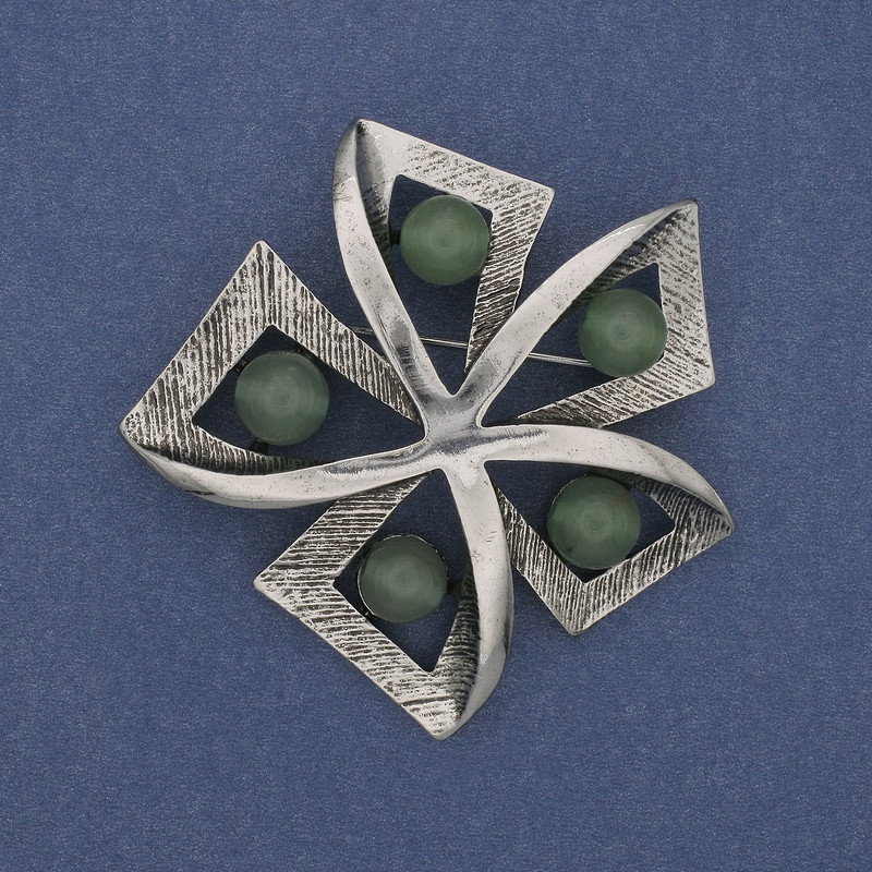 Spilla Accento Nefrite metallo argentato 60 mm+