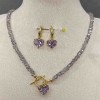 Set di gioielli: orecchini, lunghezza circa 24 mm, e collana con perline di cristallo diametro 4×2,5 mm, adornata da pendente a forma di cuore di circa 12 mm, lunghezza 42 cm, chiusura toggle