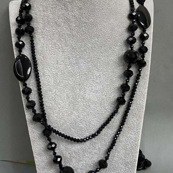 Collana lunga in agata e cristallo ceco, lunghezza 164 cm+