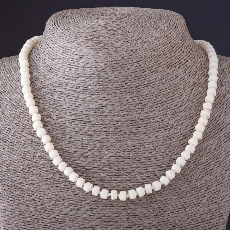 Collana in corallo bianco, disco e trasversale, lunghezza 45 cm, diametro 4×6 mm