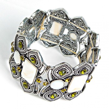 Bracciale con inserto di madreperla