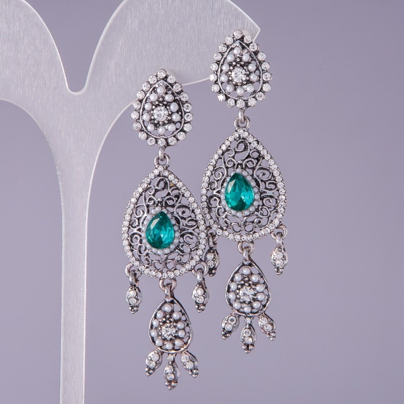 Orecchini con cristalli verdi «Bellezza orientale», lunghezza 6,5 cm