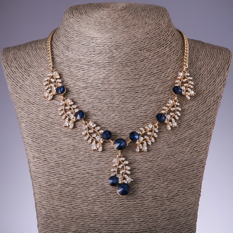 Collana con cristalli blu «Rami», lunghezza 42–50 cm