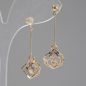 Orecchini «Itaolyao» a forma di rosa con cristalli, diametro 12 mm, lunghezza 25 mm, colore oro