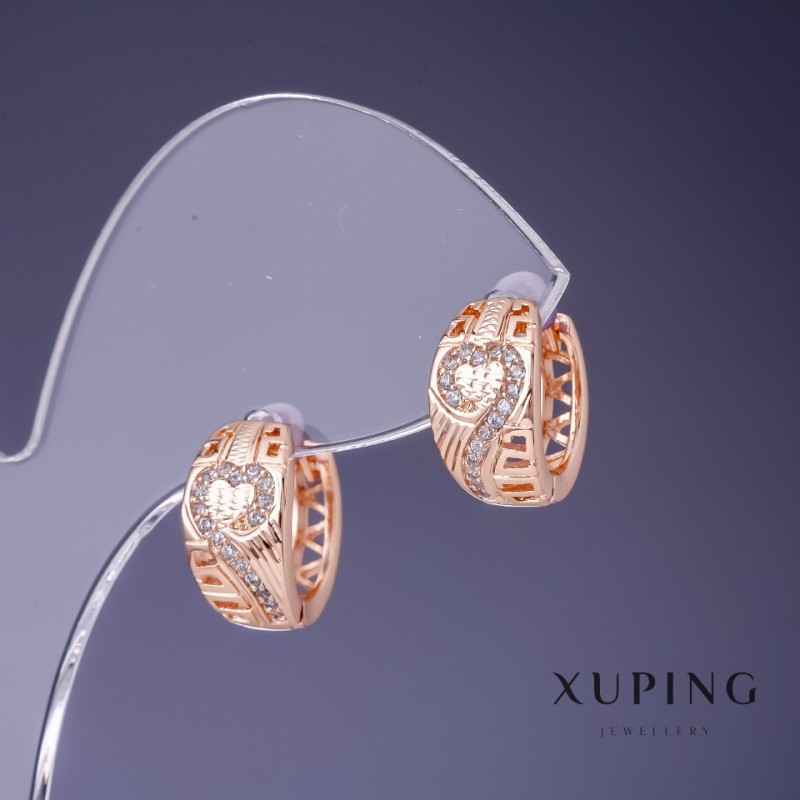Orecchini Xuping 15×8 mm con placcatura oro 18K e strass bianchi