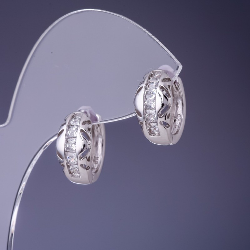 Orecchini Xuping rodiato 8x15 mm