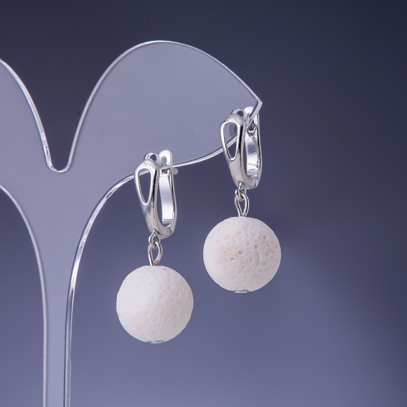 Orecchini in corallo spugna bianco Elegante, diametro 14 mm
