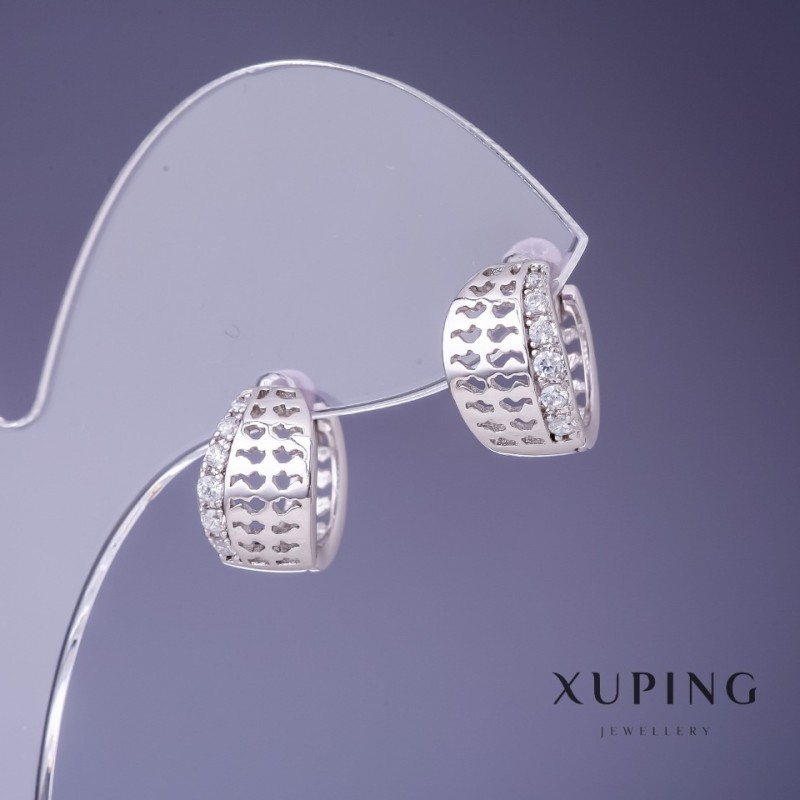 Orecchini Xuping rodiati con strass bianchi 8x13 mm