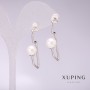Orecchini Xuping con perle di Maiorca bianche 34×8 mm rodiati
