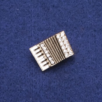 Spilla a forma di fisarmonica con strass dorati su metallo dorato 24×17 mm