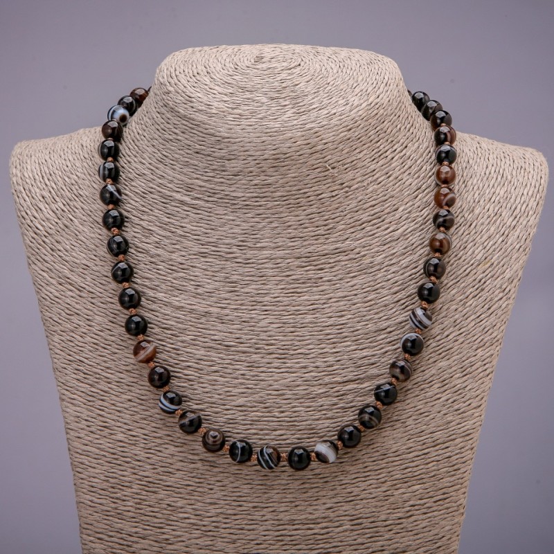 Collana di agata con palline lisce, diametro 8(+-)mm, lunghezza 48cm