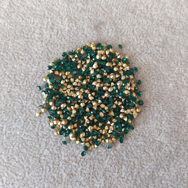 Strass verdi, diametro 2,5 mm, confezione da 4 g (±)