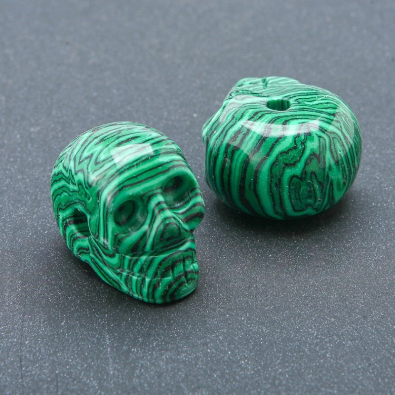 Perla a forma di cranio in malachite pressata 25×19 mm +