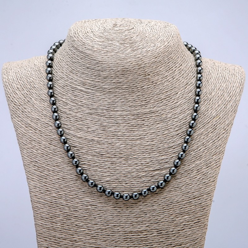 Collana con ematite sfere lisce da 6 mm, lunghezza 48 cm ±