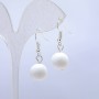 Orecchini in agata bianca, diametro 12 mm ±, lunghezza 3 cm ±