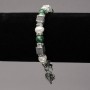 Bracciale elastico con perle d'acqua dolce e malachite, inserti argentati, strass e pendenti, diametro 8 mm ±, lunghezza 18 cm+