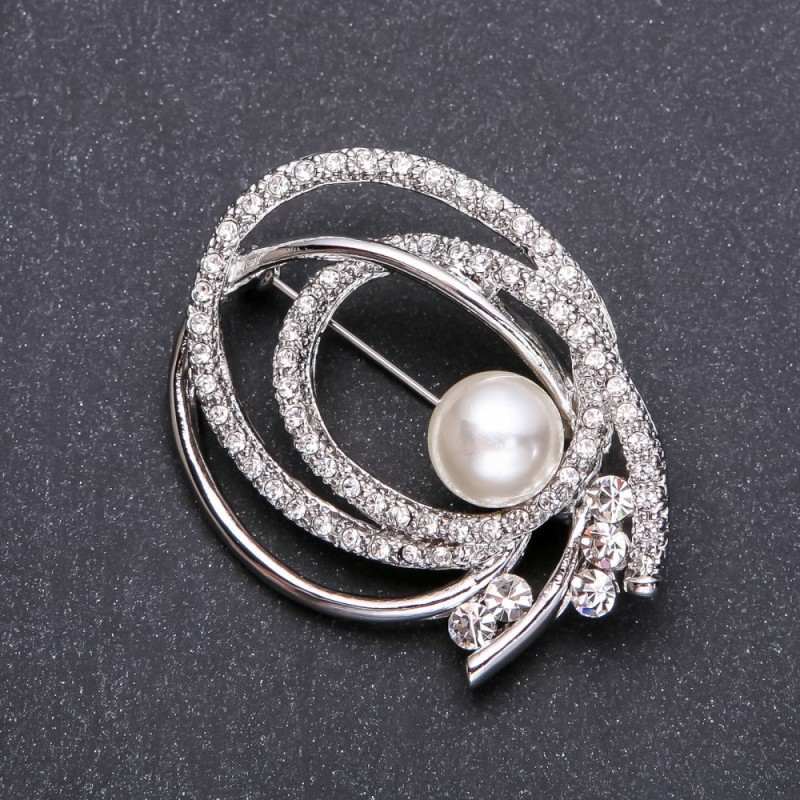 Spilla color perla in metallo argento bianco, 57×30 mm