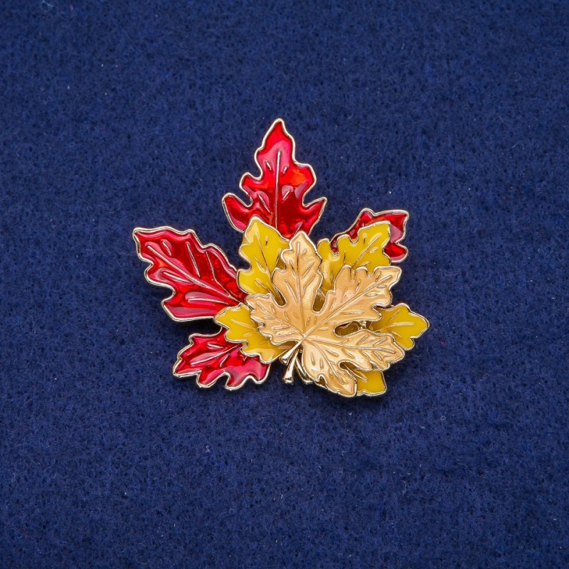 Spilla Foglie smaltate 44×46 mm, metallo dorato
