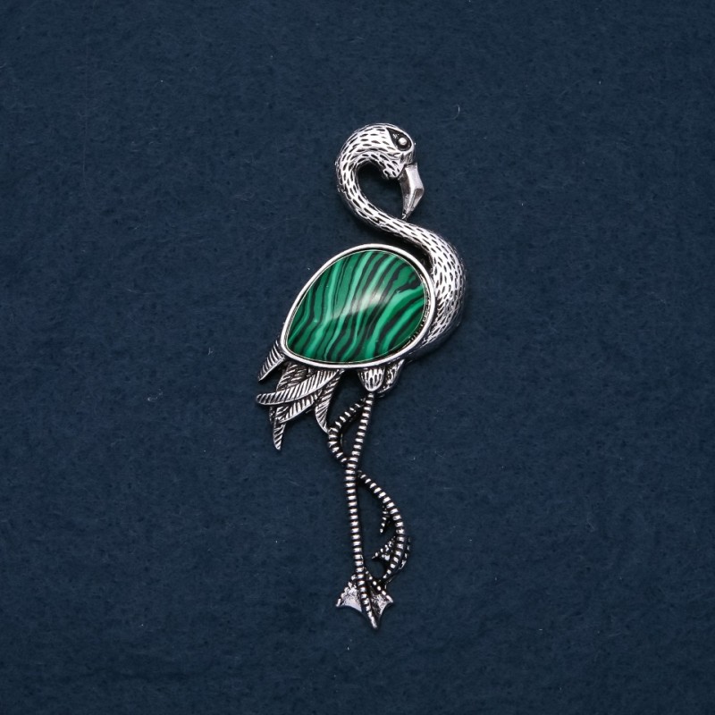 Spilla-ciondolo Fenicottero con malachite naturale 85×30 mm