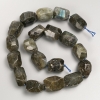 Saldo! Perline su filo in pietra labradorite sfaccettate – nugget naturali, diametro 15x20 mm ±, lunghezza 39 cm ±