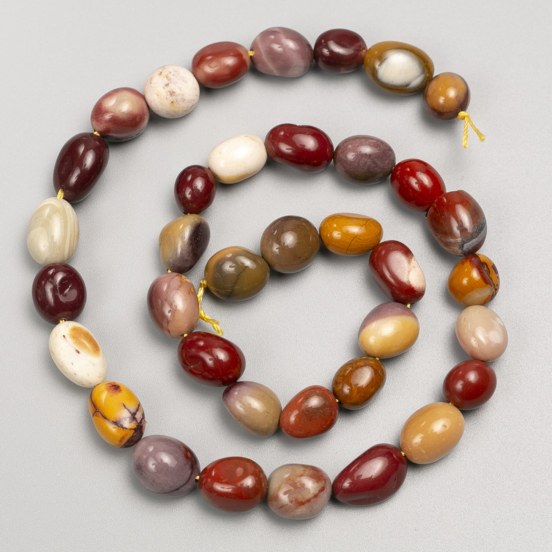 Perline Jasper Mookaite levigate su filo, diametro 10x12 mm ±, lunghezza 40 cm ±