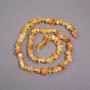 Perline di ambra chip su filo, diametro 7x4 mm, lunghezza 39 cm +/-