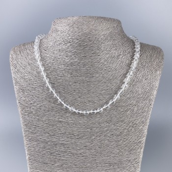 Collana di cristallo di rocca, sfere sfaccettate, diametro 6 mm ±, lunghezza 47 cm ±