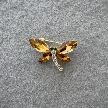 Spilla farfalla con cristalli gialli e bianchi in metallo dorato 20×28 mm+